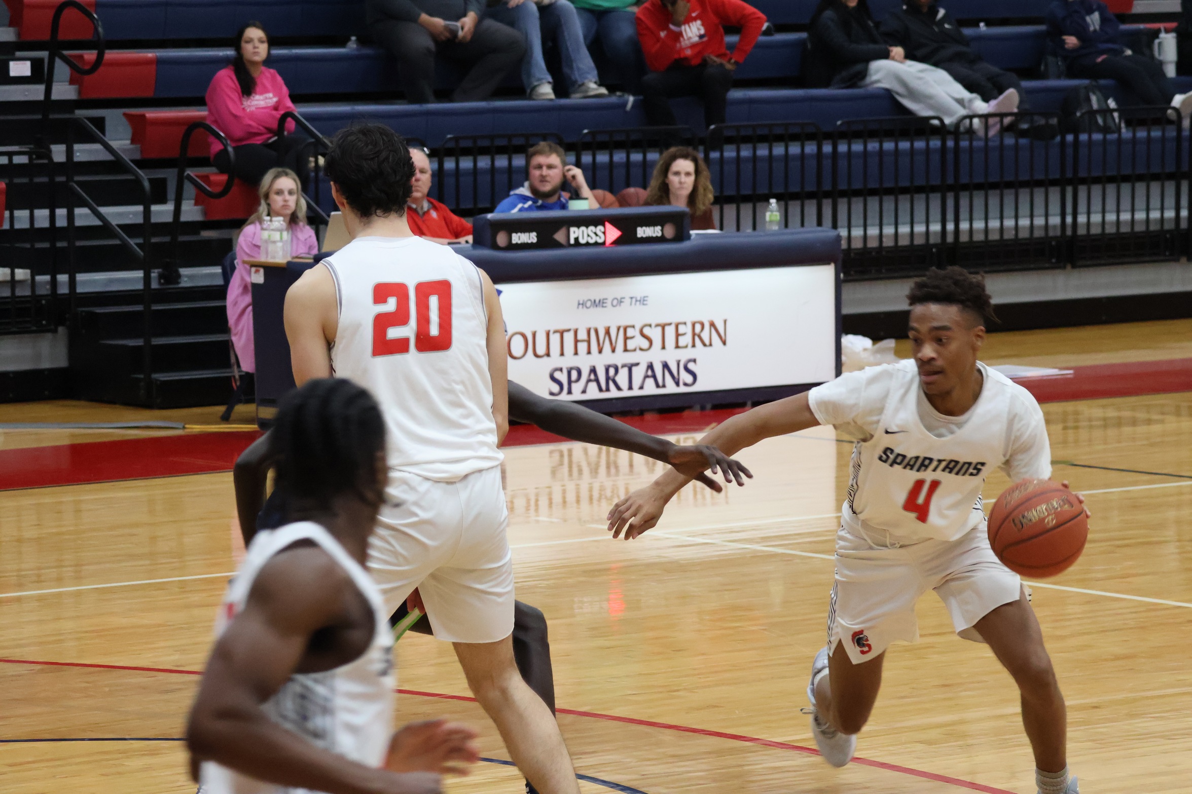 Spartans Climb to 7th in ICCAC Play
