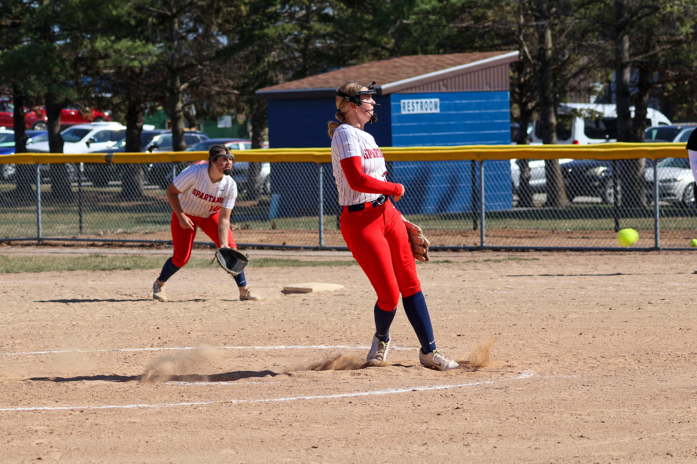 SOUTHWESTERN COMMUNITY COLLEGE SOFTBALL DOMINATES MARSHALLTOWN WITH BACK-TO-BACK VICTORIES